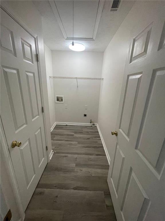 Building Photo - 620 Manor Glen Dr