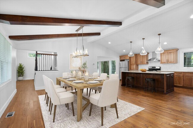 Building Photo - 2S920 Hickory Ln