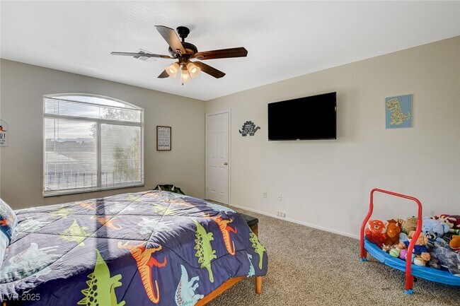 Building Photo - 10988 Salernes St