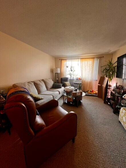 Building Photo - 1 Brattle Dr