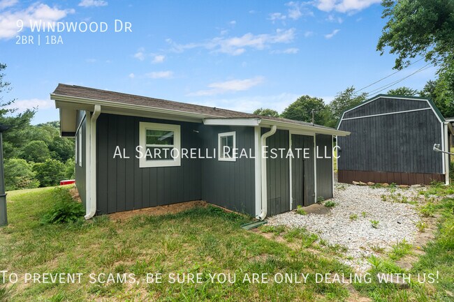 Building Photo - 9 Windwood Dr