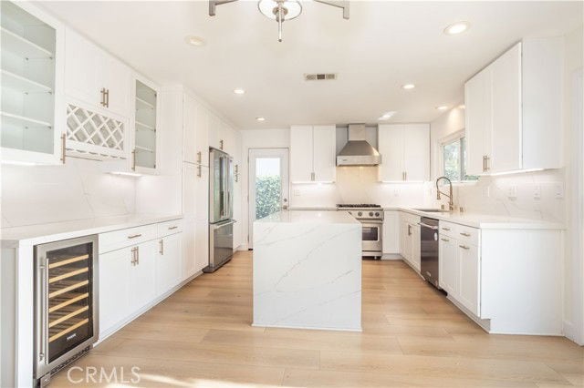 Building Photo - 19116 Nashville St