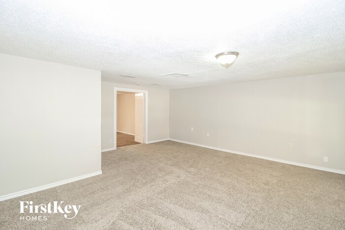 Building Photo - 7608 Oxley Dr