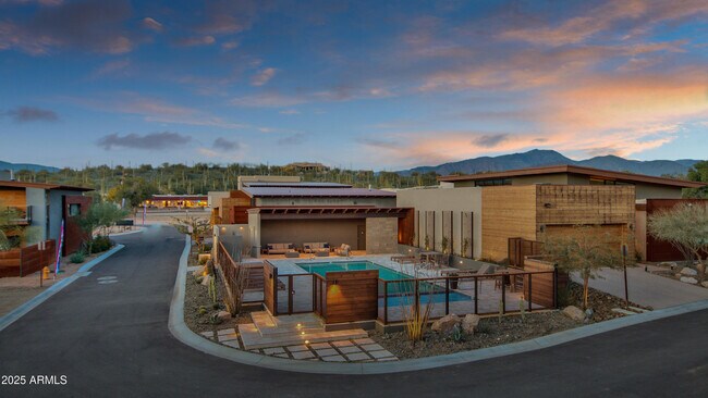Building Photo - 6525 E Cave Creek Rd