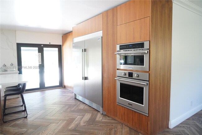 Building Photo - 18901 SW 50th St