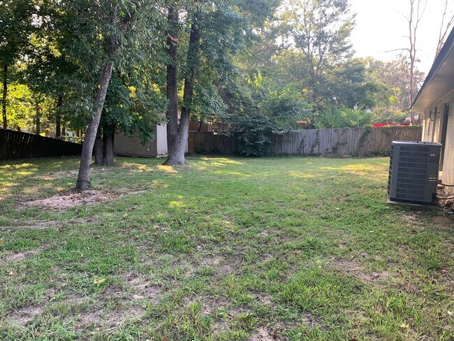 Building Photo - Coming Soon: 4 Bedroom 2 Bath home in Tyler!