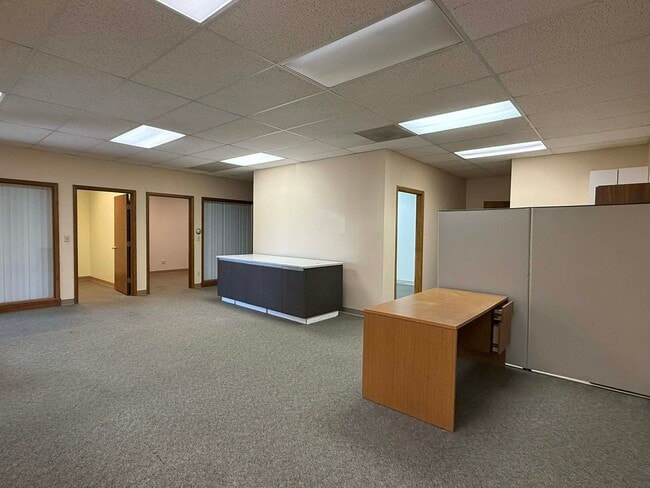 Building Photo - 1411 Pate Plaza Dr