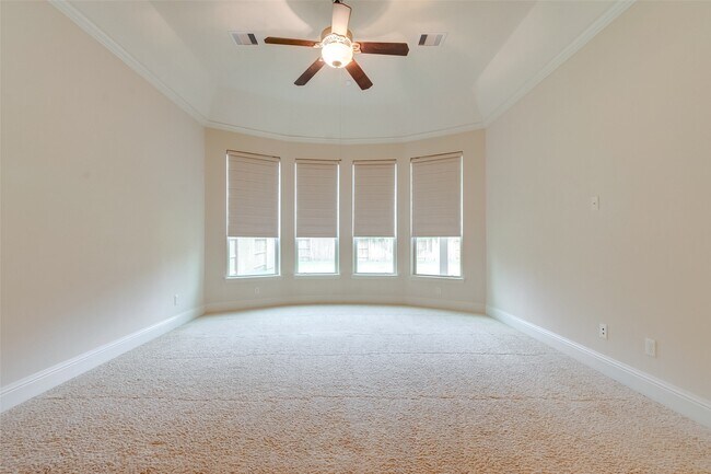 Building Photo - 10307 Latta Creek Dr