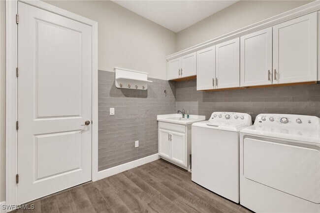 Building Photo - 15254 Arpino Ct
