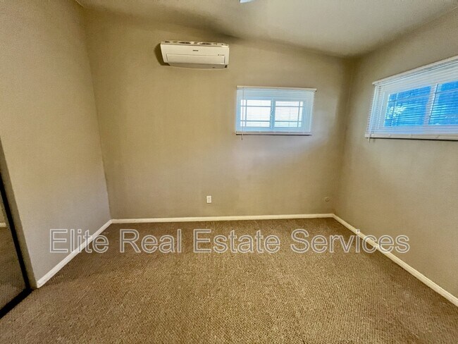 Building Photo - 1012 Barrett Ave