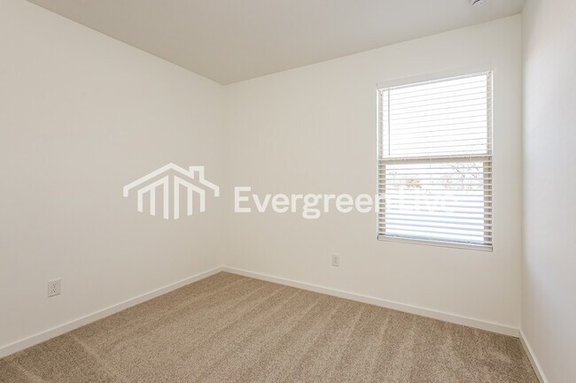 Building Photo - 3701 Los Cabos Dr