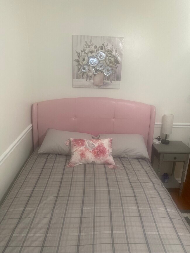 Bedroom #2 - 48 Augustine Pl