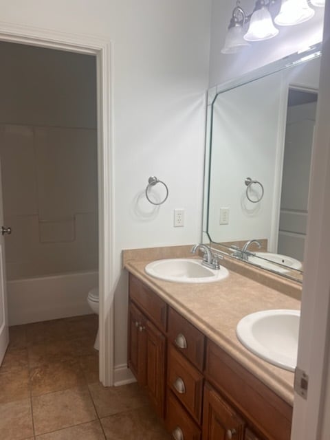 Building Photo - 317 Willow Lake Dr