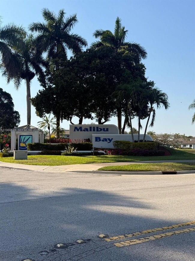 Building Photo - 20874 NW 2nd St