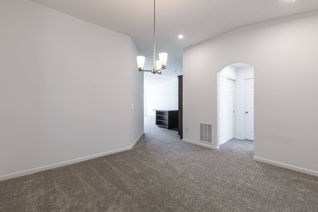 Building Photo - LIKE NeW Fisher Homes Condo Per Rent is $1849.00
