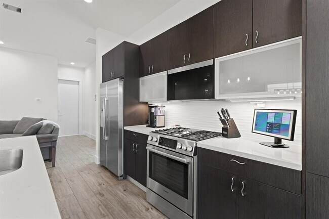 Building Photo - 5415 Robusto Pl