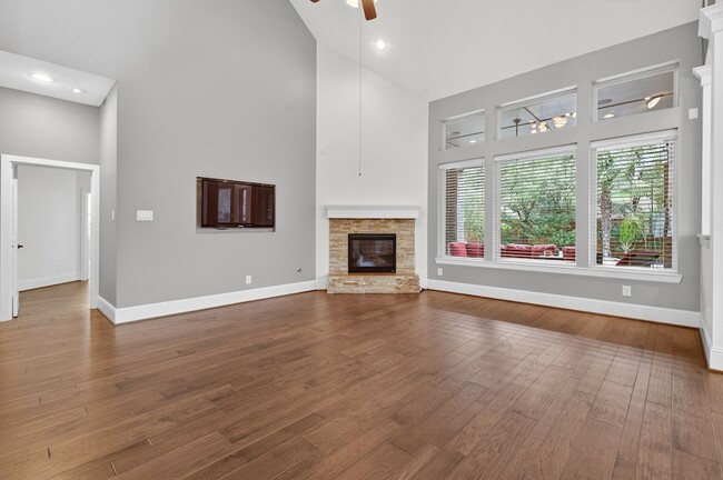 Building Photo - 6702 Auburn Sands Dr