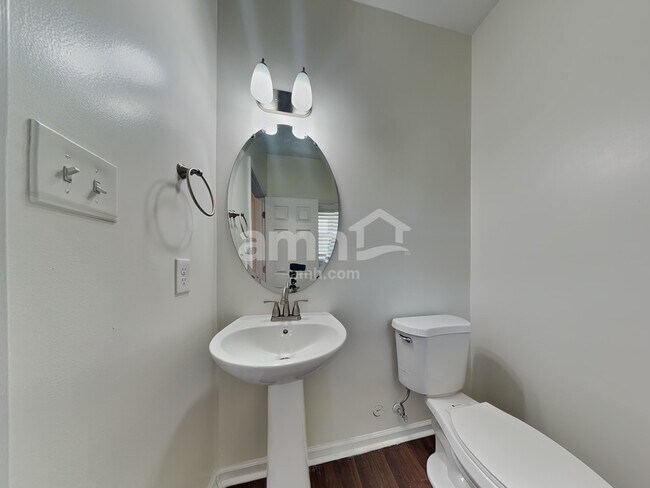 Building Photo - 8119 Cambridge Reserve Dr