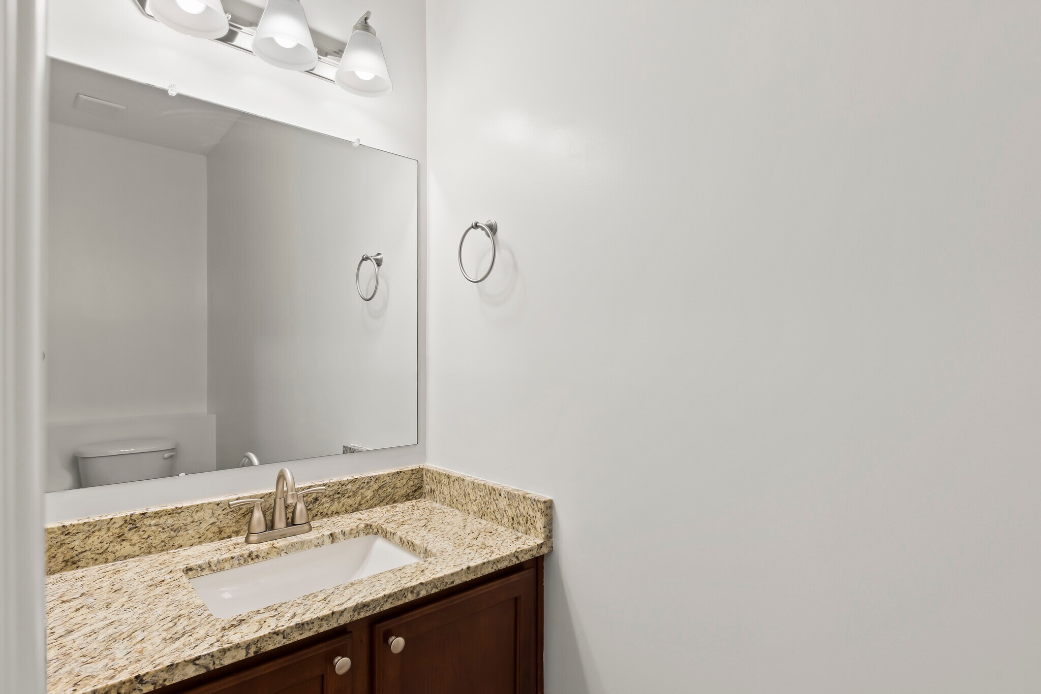 Building Photo - 1067 Eberton Ave