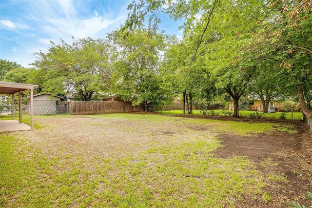 Building Photo - 144 NW Suzanne Terrace