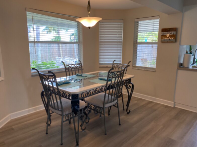 Building Photo - 13826 Antigua Dr