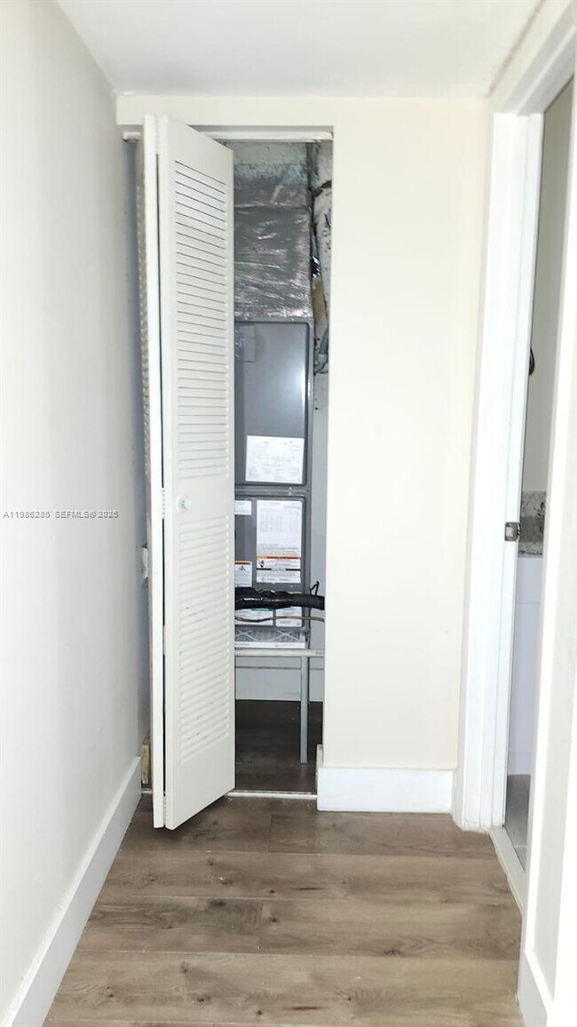 Building Photo - 14293 SW 94th Cir Ln