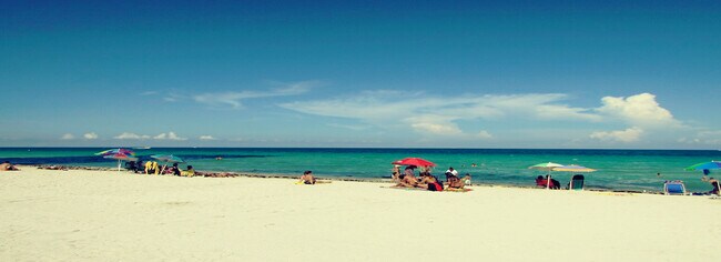 Building Photo - 6345 Collins Ave