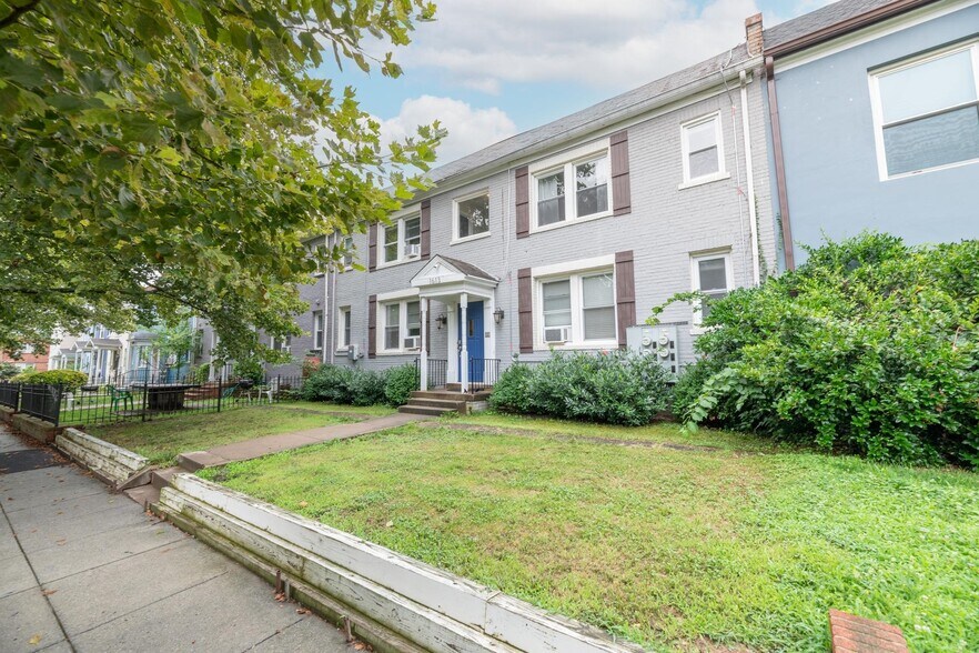 1613 F St NE Front Facade - 1613 F St NE