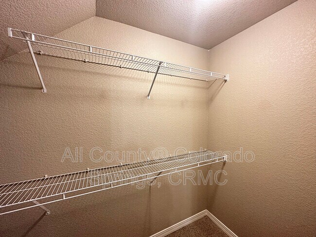 Building Photo - 4880 Kerry Lynn View