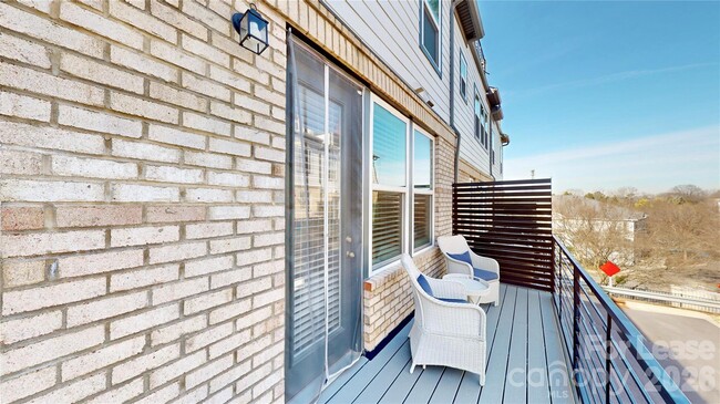 Building Photo - 421 Grey Reagan Trail