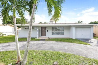 Building Photo - 8640 NW 25th St