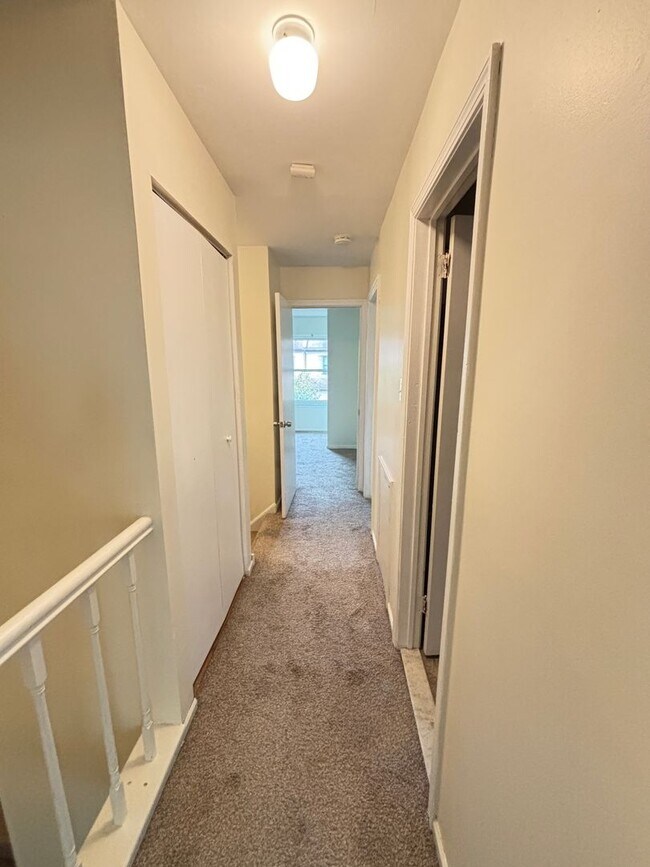 Building Photo - 3 bedroom Home for rent - Allentown