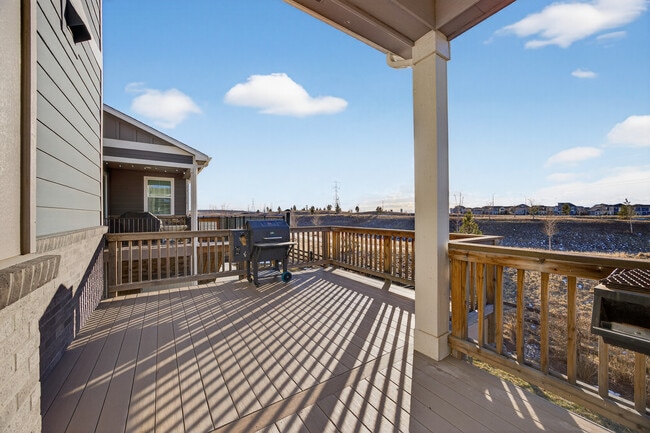 Building Photo - 221 S Quantock St