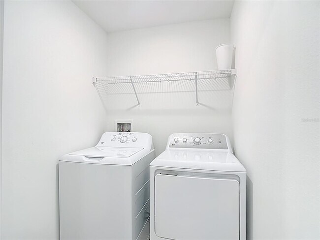 Building Photo - 6170 Shiner St