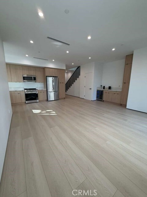 Building Photo - 5902 Donna Ave