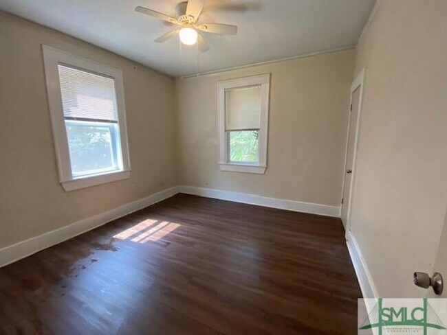 Building Photo - 1205-1207 E 38th St