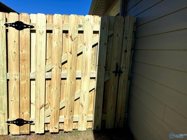 Building Photo - 28589 Whitehall Ln