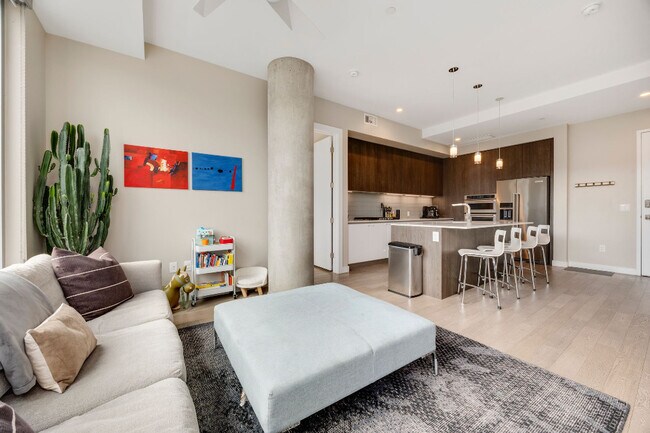 Building Photo - 4200 W 16th Ave