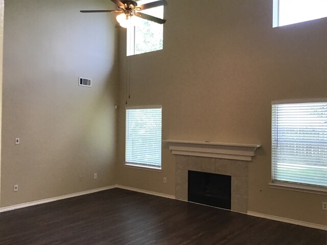 Building Photo - 4706 Buescher Ct
