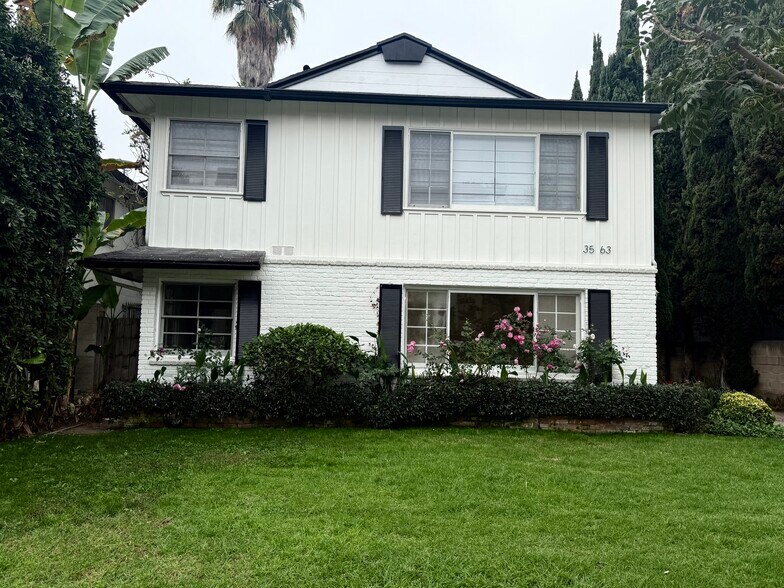 Community Image - 3563 Keystone Ave