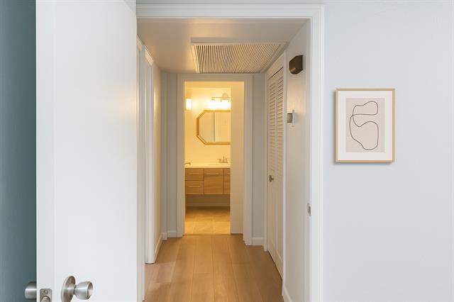 Building Photo - 5311 Fleetwood Oaks Ave