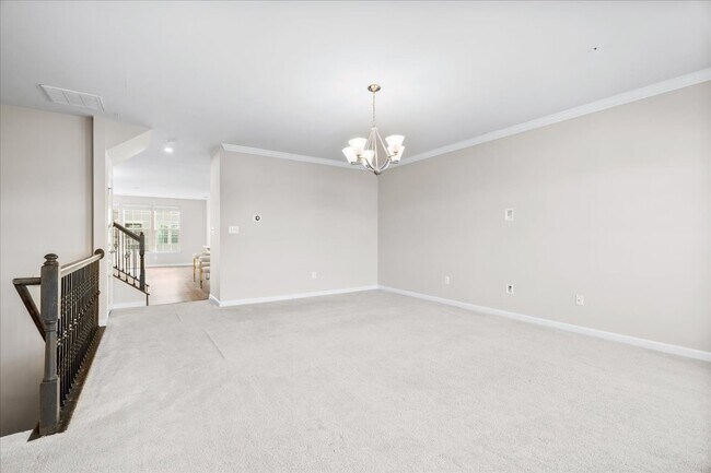 Building Photo - 6026 Forum Sq