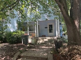 Building Photo - 11 Springdale Ct