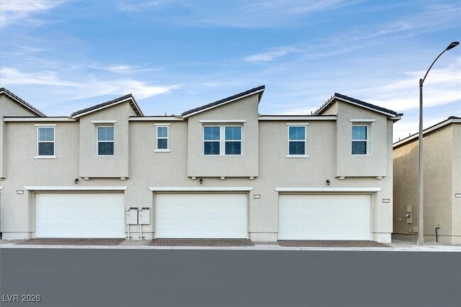 Building Photo - 8925 Grabill Spruce St