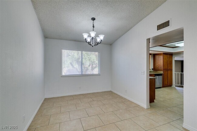 Building Photo - 5656 Maceta Ave