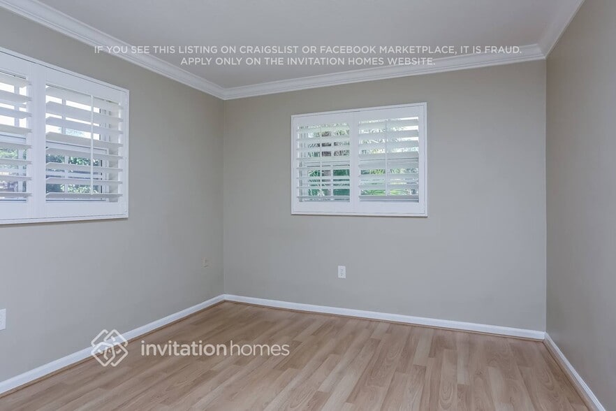 Building Photo - 835 NW 7th St