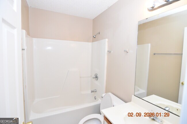 Building Photo - 758 Morningside Ln