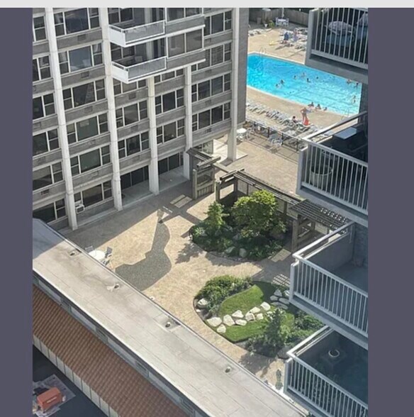 Building Photo - 4250 N Marine Dr