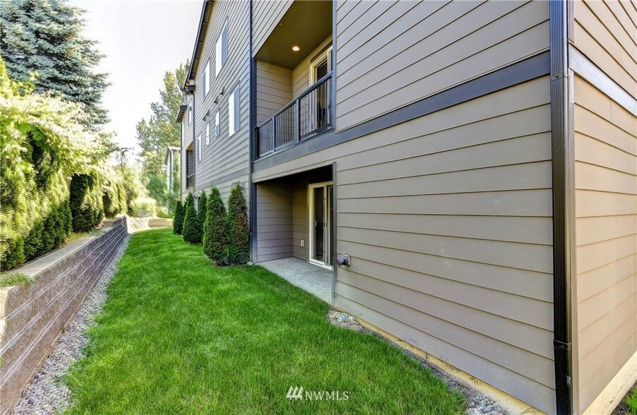 Building Photo - 14913 48th Ave W