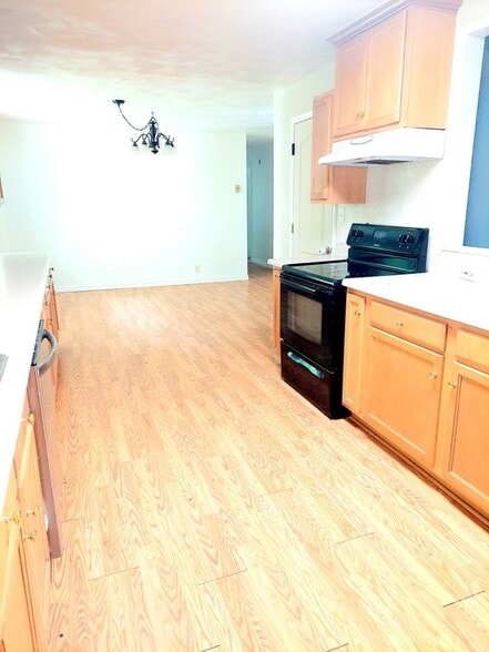 Building Photo - 175 Hobble Creek Canyon Rd